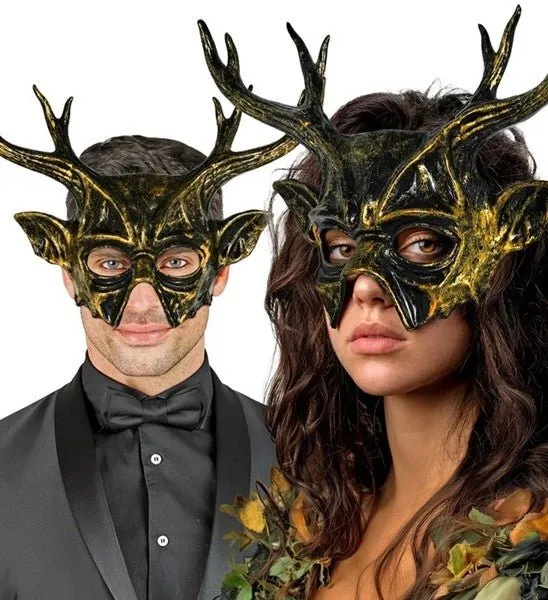 MASKER GEHOORNDE GEIT - HARD PLASTIC