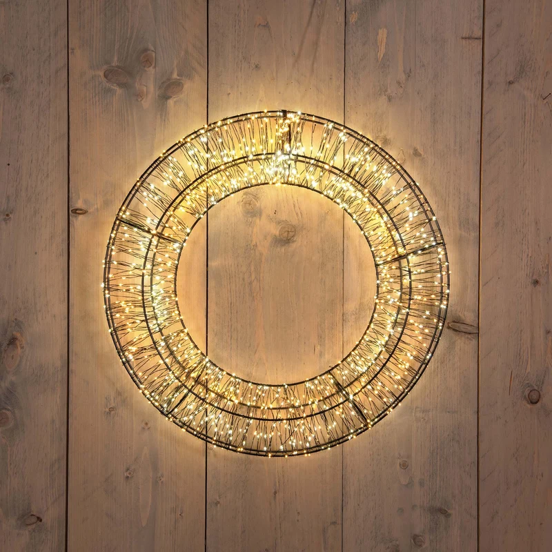Zwarte Kerstkrans met klassiek warme / warm witte verlichting medium (Nieuw)