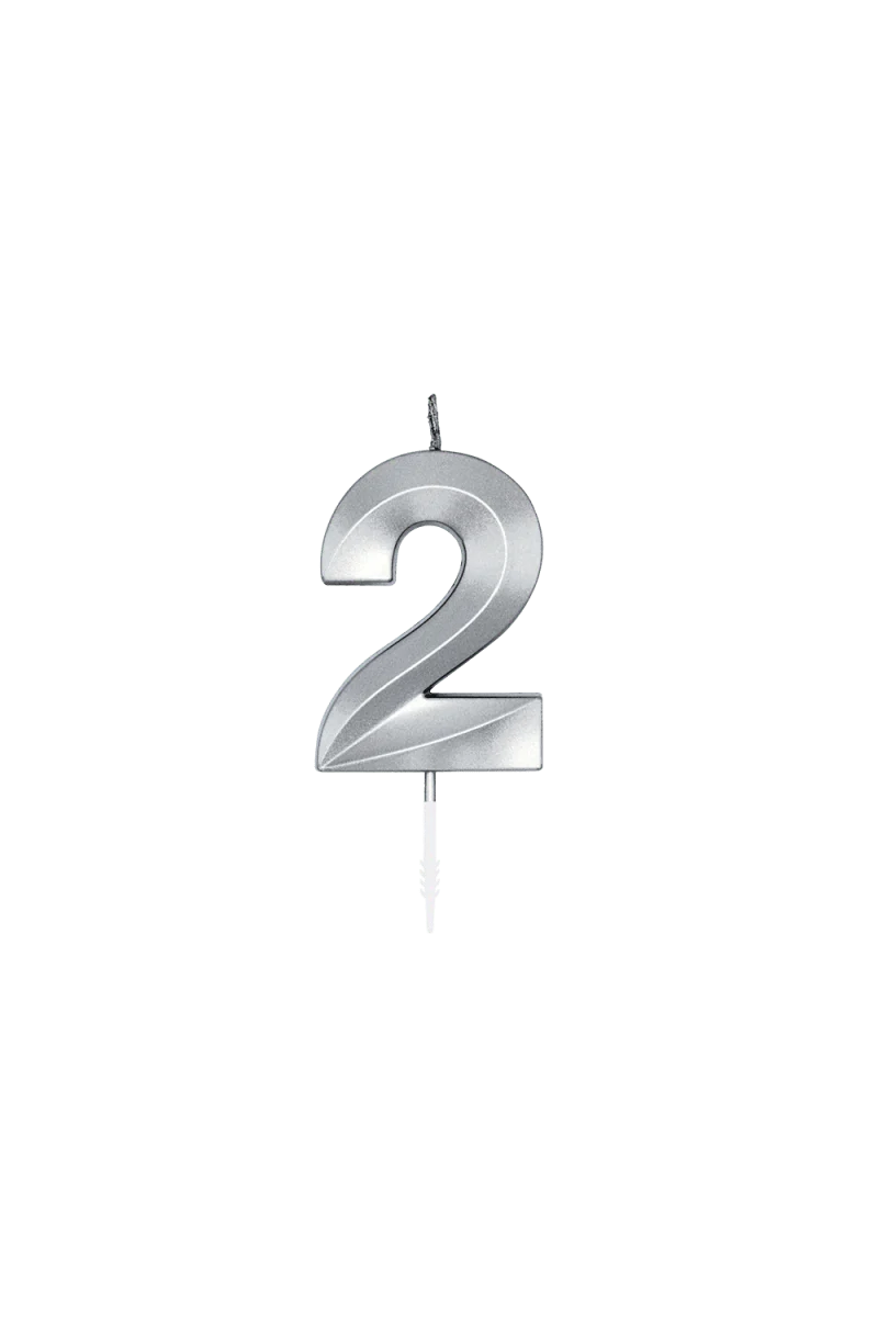 2 Jaar Kaars Zilver Metallic 6cm